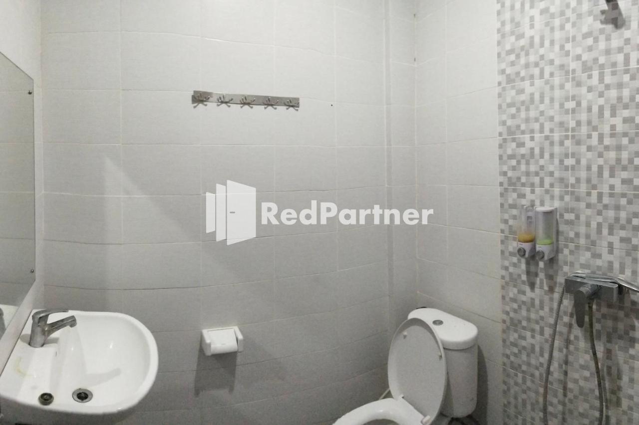 Pondok Sentana Guest House At Jalan Raya Uluwatu Redpartner Унґасан Екстер'єр фото